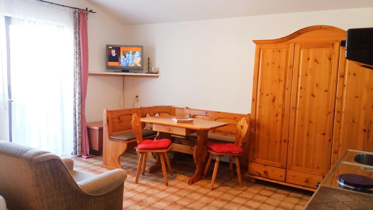 Hôtel Camping Alpenwelt à Tannheim Extérieur photo
